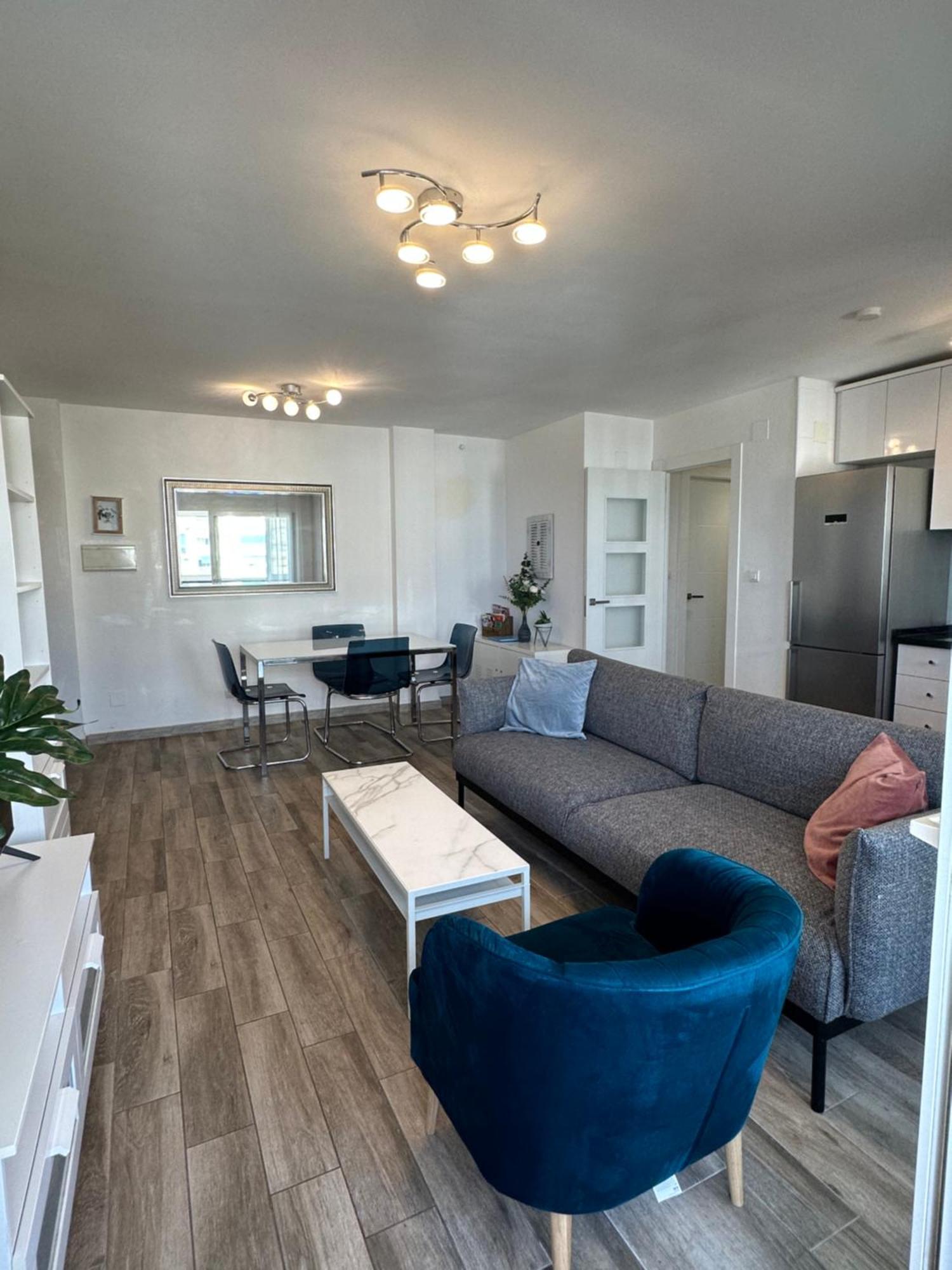 Luxury Beachfront Apartment In Benalmadena Costa Bagian luar foto